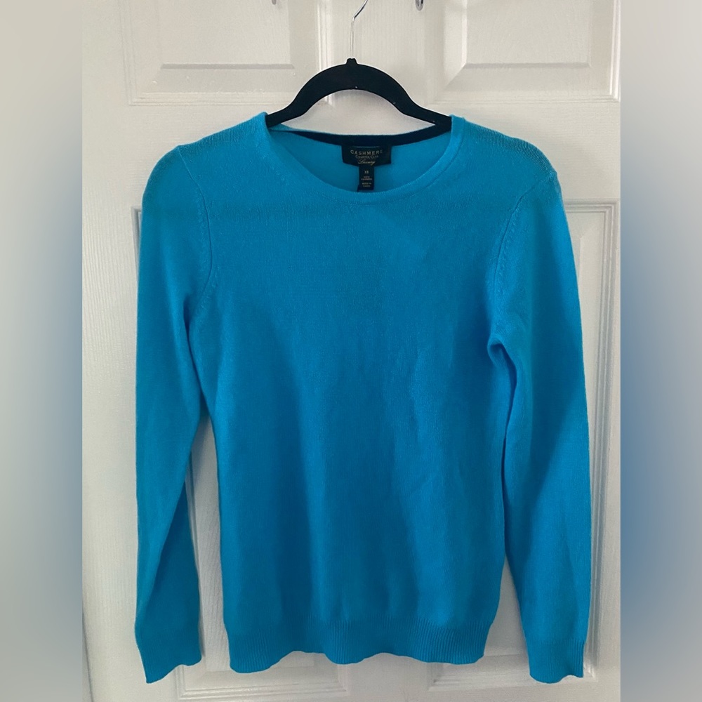 Cashmere sweater